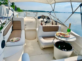 Моторна яхта Larson Larson 254 Cabrio, снимка 9