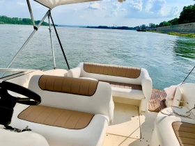 Моторна яхта Larson Larson 254 Cabrio, снимка 7