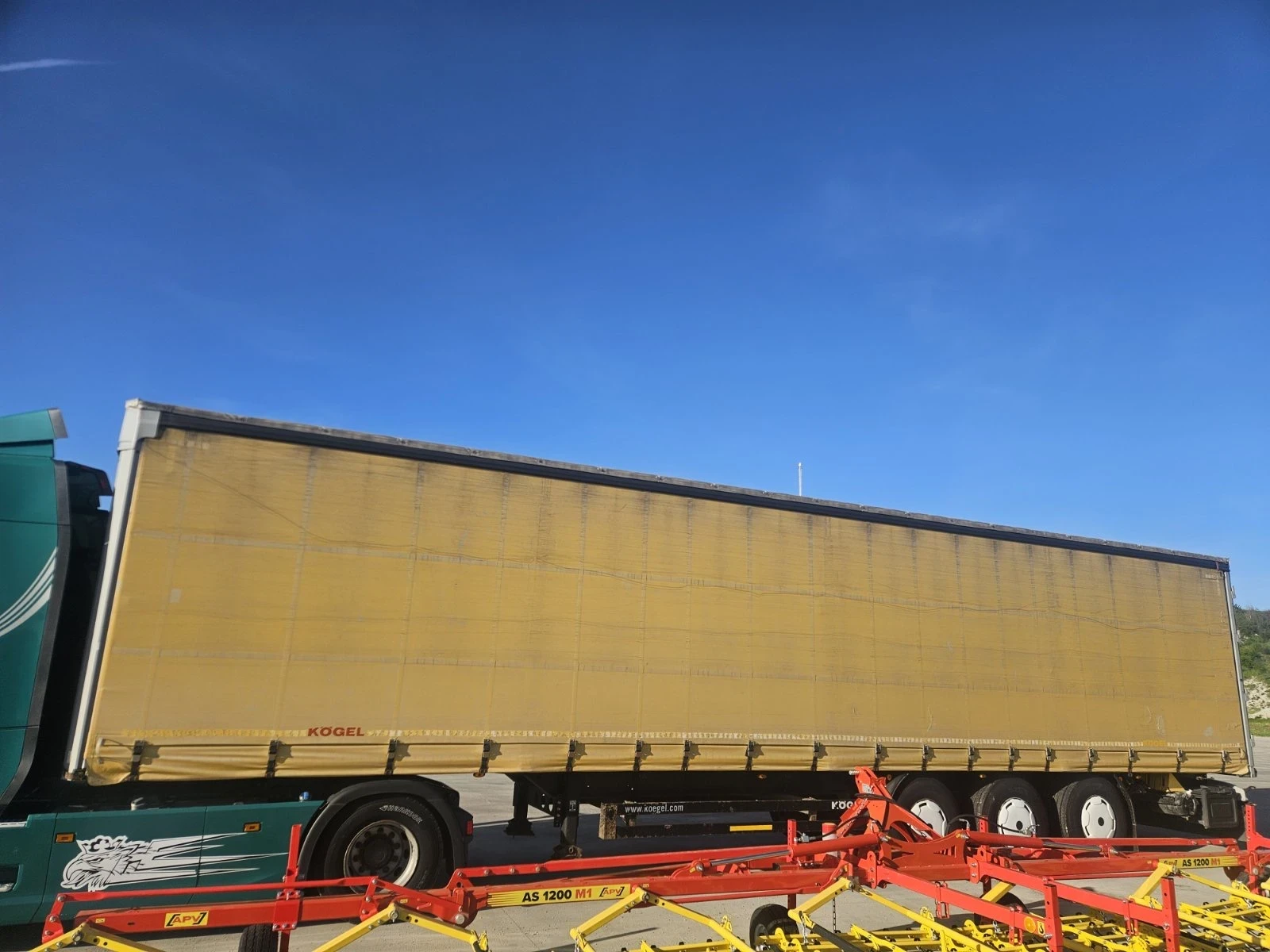 Полуремарке Koegel SN 24 , снимка 2 - Ремаркета - 54359465