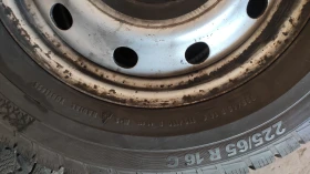Гуми Зимни 225/65R16, снимка 4