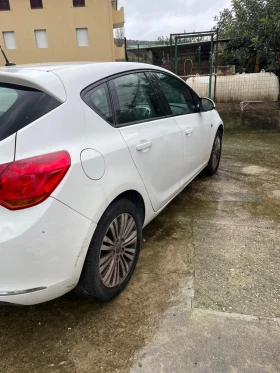 Opel Astra 1.6CDTI NAVIкожа - 2450 € / 4791.78 лв. - 57576783 2