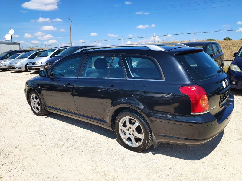 Toyota Avensis 2.2D4D, снимка 6 - Автомобили и джипове - 37669796