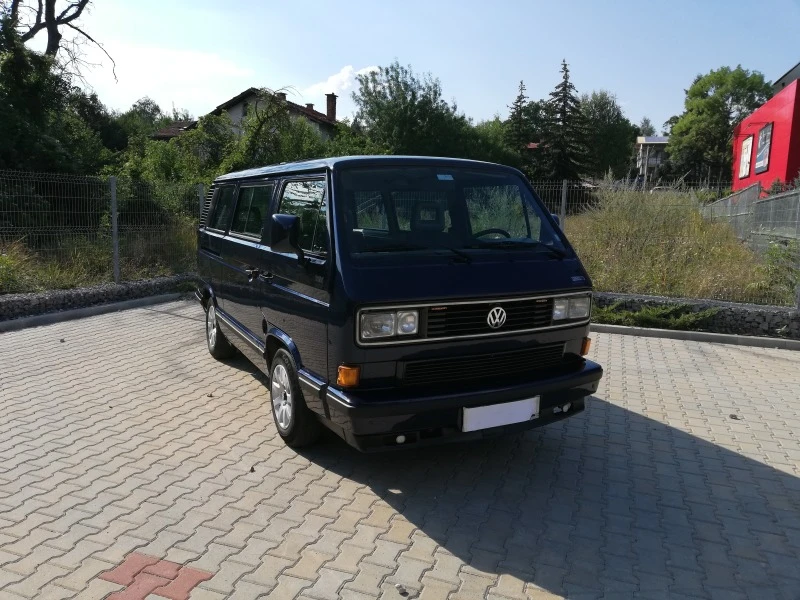 VW Multivan, снимка 1 - Автомобили и джипове - 47505433