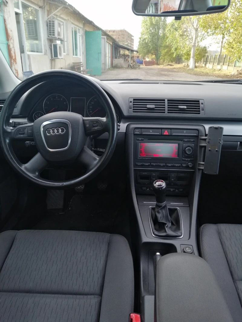 Audi A4 2.0 ГАЗ, снимка 8 - Автомобили и джипове - 45630437