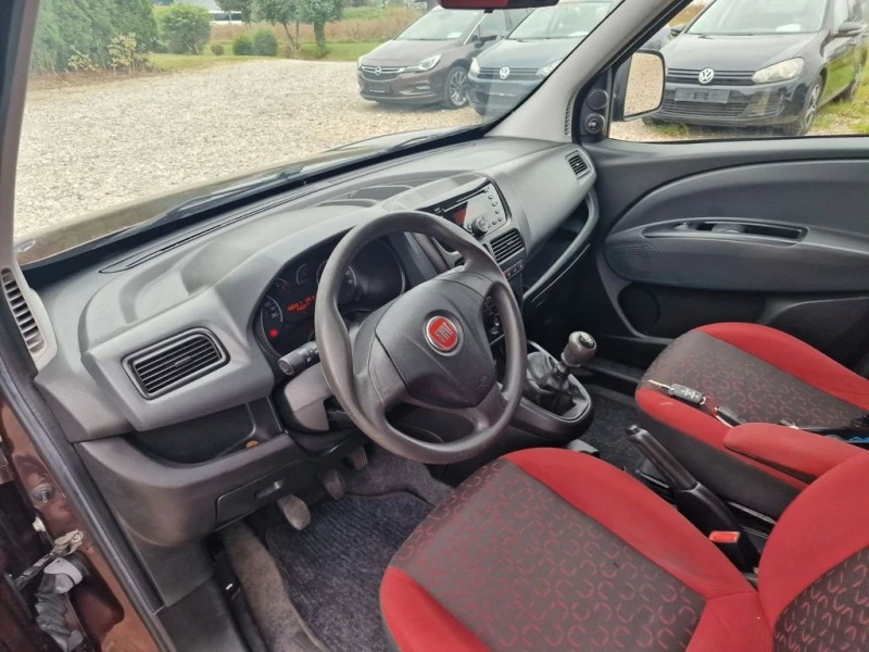 Fiat Doblo 1.3mJet,90кс,ПЪТНИЧЕСКИ, снимка 8 - Автомобили и джипове - 43329526