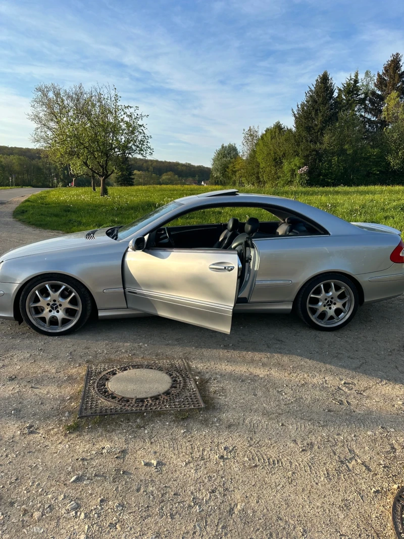 Mercedes-Benz CLK 320 V6 БЕНЗИН, снимка 8 - Автомобили и джипове - 47683766