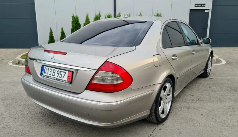 Mercedes-Benz E 280 CDI, снимка 2 - Автомобили и джипове - 48407643