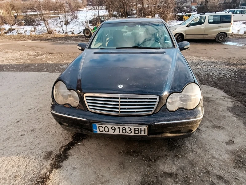 Mercedes-Benz 220, снимка 3 - Автомобили и джипове - 48793651