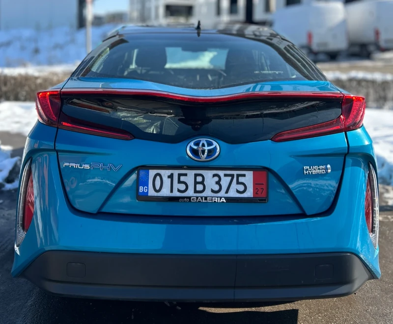 Toyota Prius Prius* Plug in Hybrid* , снимка 9 - Автомобили и джипове - 49211385