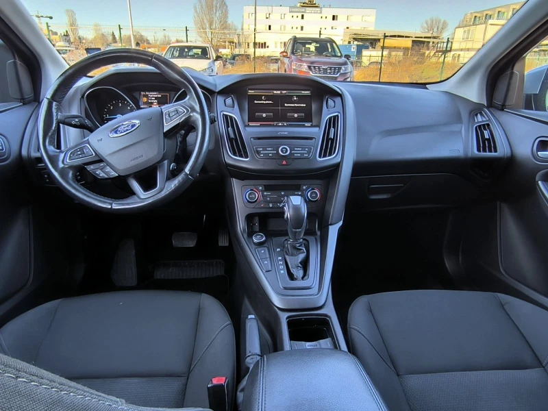 Ford Focus 2.0d, Автоматик, снимка 10 - Автомобили и джипове - 49442310