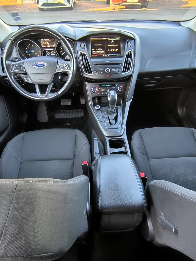 Ford Focus 2.0d, Автоматик, снимка 11 - Автомобили и джипове - 49442310