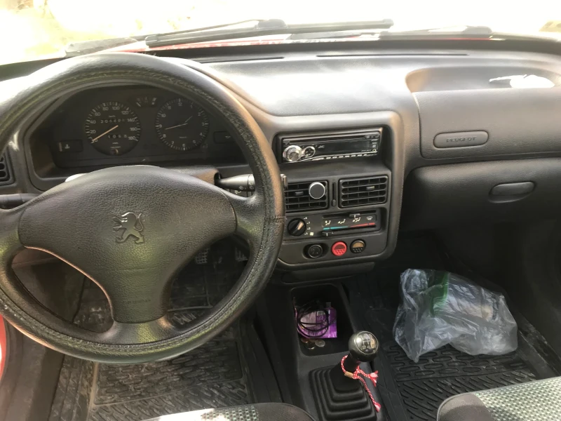 Peugeot 106 Scetch 0.9, снимка 5 - Автомобили и джипове - 49493301