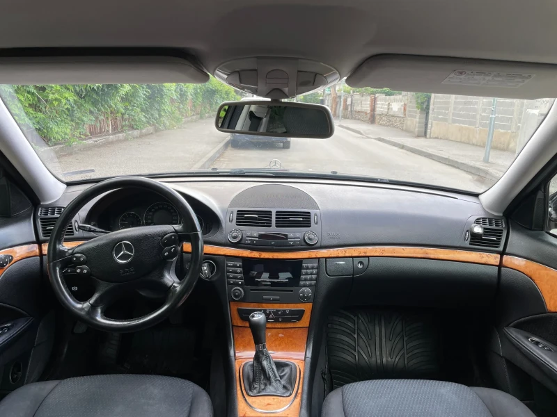 Mercedes-Benz E 220 EVO ELEGANCE, снимка 7 - Автомобили и джипове - 50454731