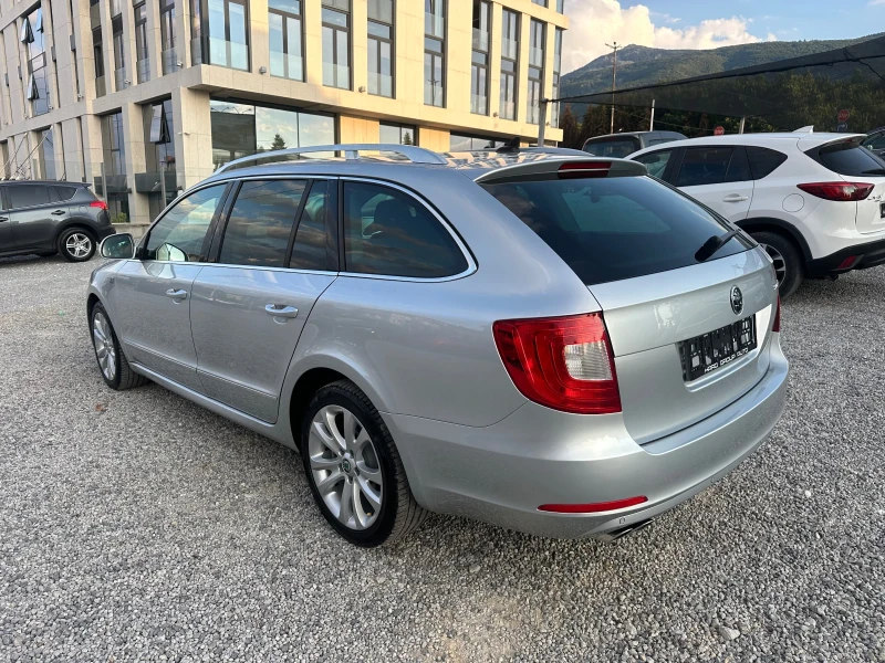 Skoda Superb АВТОМАТИК 4х4 , снимка 7 - Автомобили и джипове - 51228125
