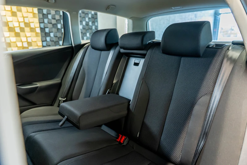 VW Passat 2.0 TDI 8 valve, снимка 16 - Автомобили и джипове - 52279495