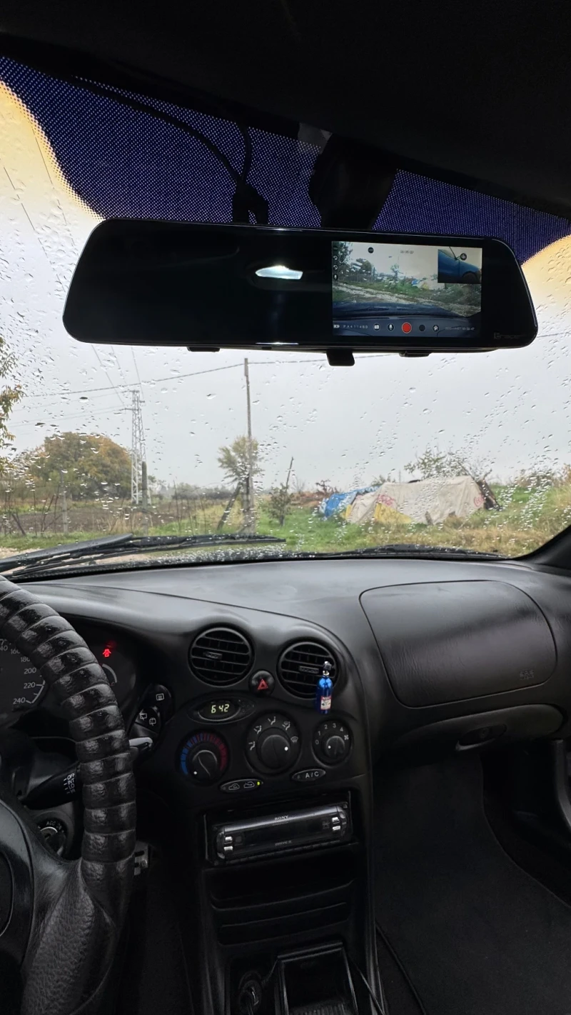 Hyundai Coupe 1.6i, снимка 10 - Автомобили и джипове - 52341662