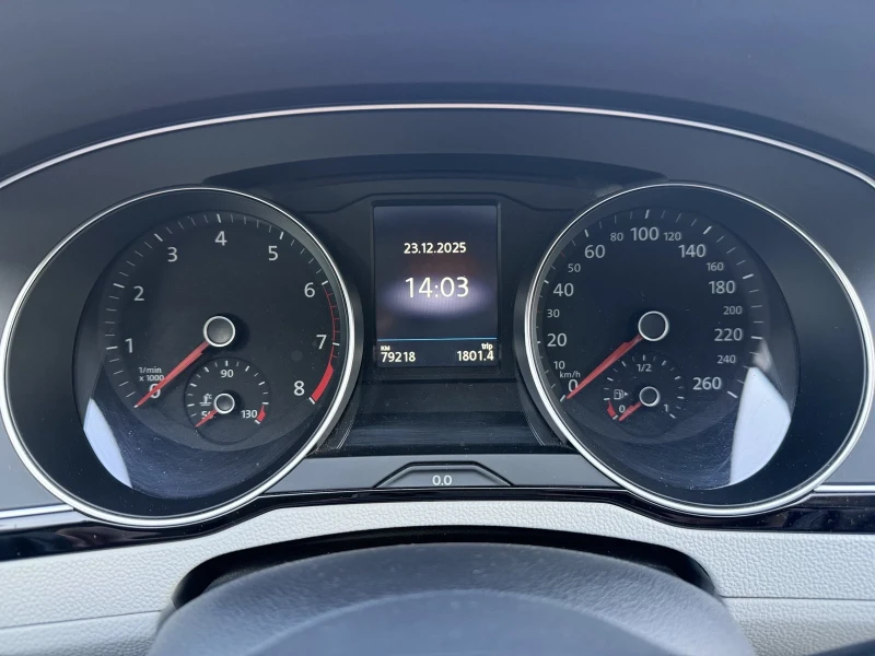 VW Passat R-Line, снимка 12 - Автомобили и джипове - 52885033