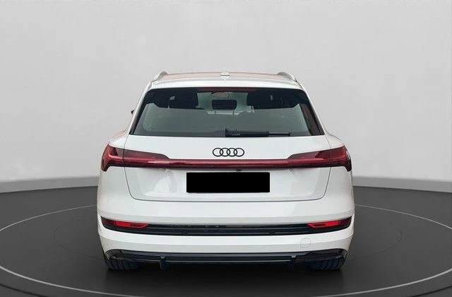 Audi E-Tron 50 Quattro = S-line= Гаранция, снимка 2 - Автомобили и джипове - 48767700