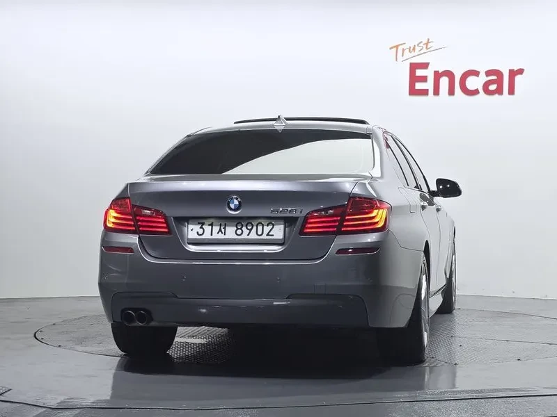 BMW 528 I xDrive M Aerodynamics - САМО 30% АВАНС, снимка 4 - Автомобили и джипове - 55803162