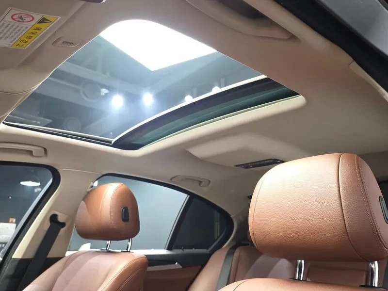 BMW 528 I xDrive M Aerodynamics - САМО 30% АВАНС, снимка 17 - Автомобили и джипове - 55803162