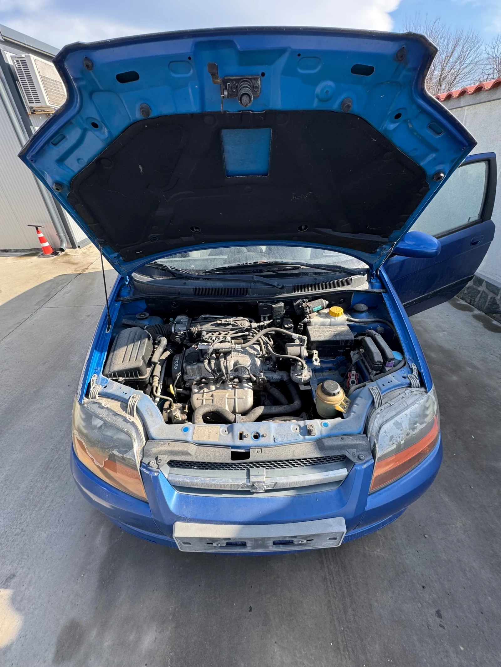 Chevrolet Kalos 1.2i 75hp   4/5   | Mobile.bg   12