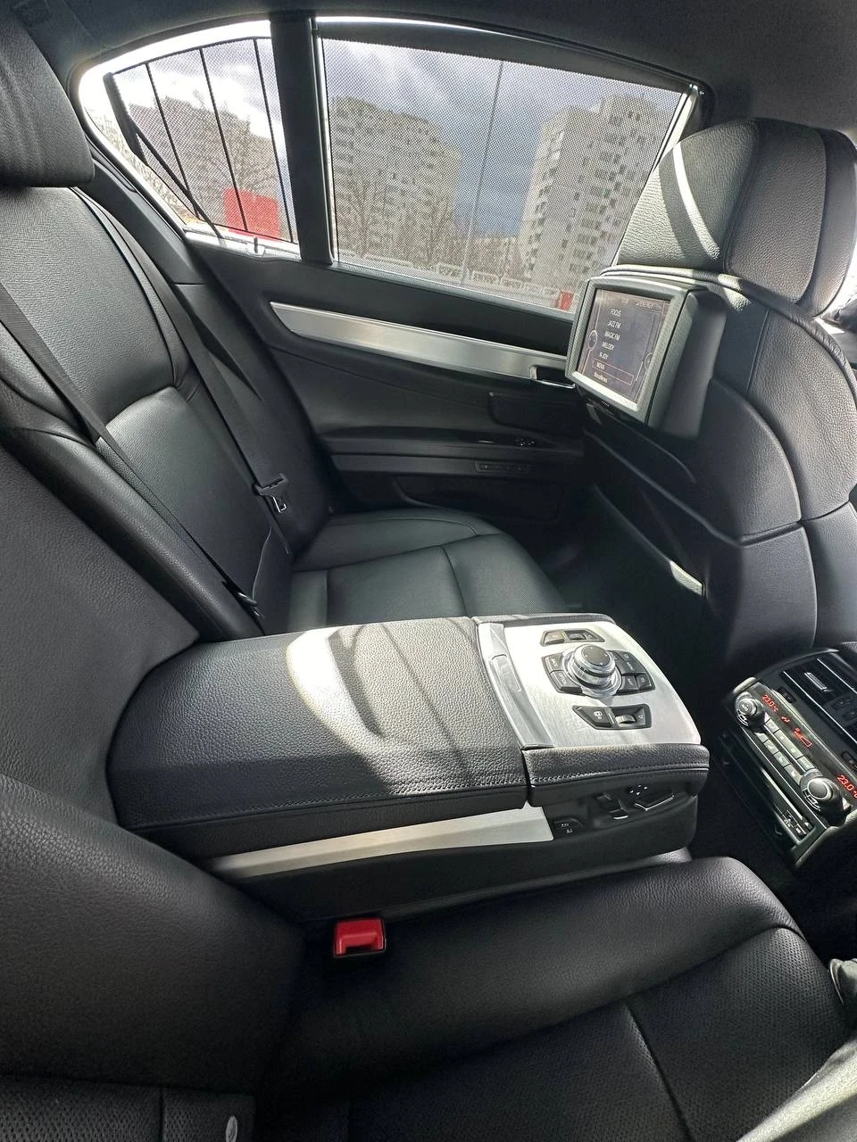 BMW 740 Xd M Paket | Mobile.bg — изображение 16