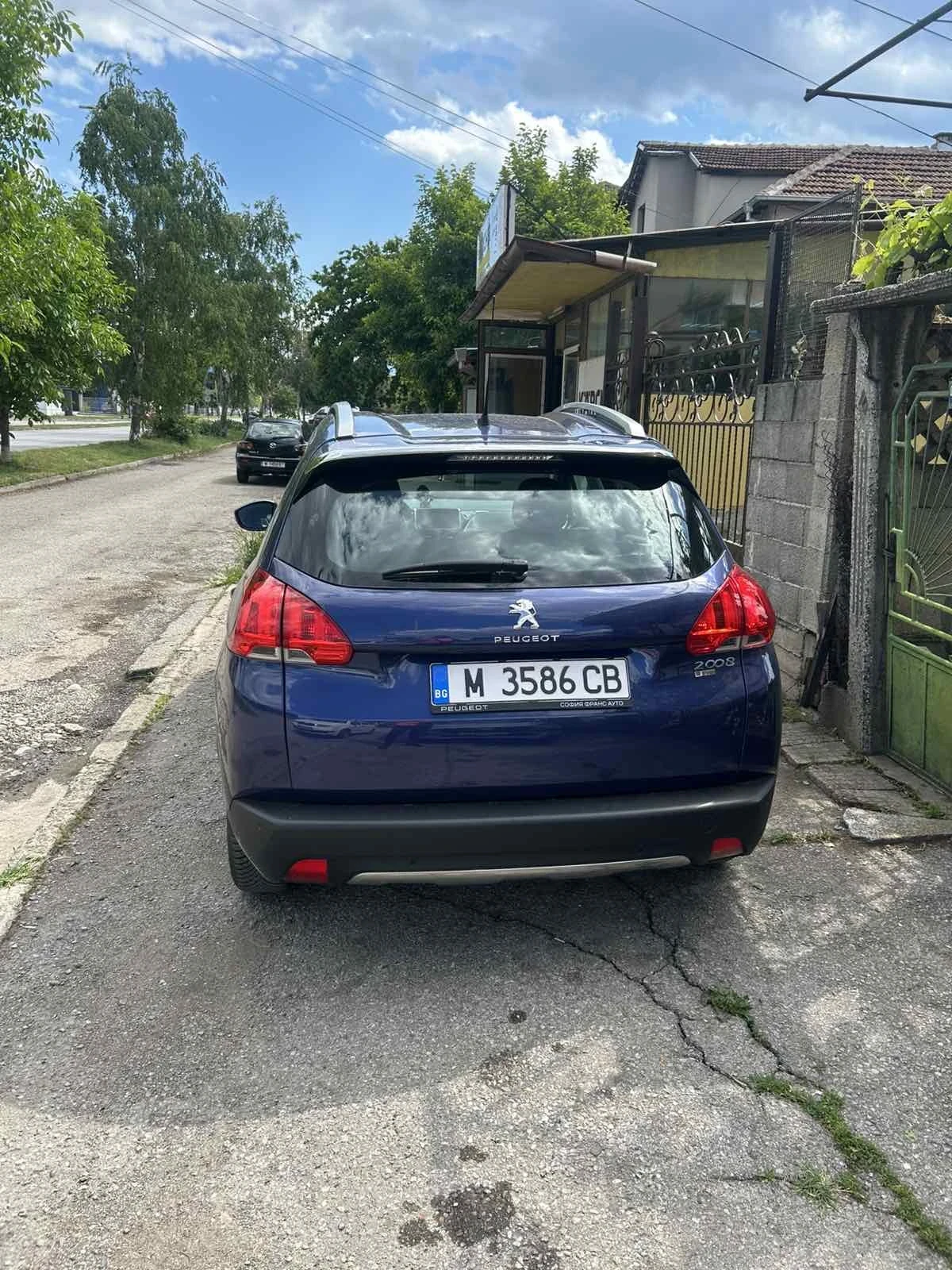 Peugeot 2008 1.2i - изображение 6