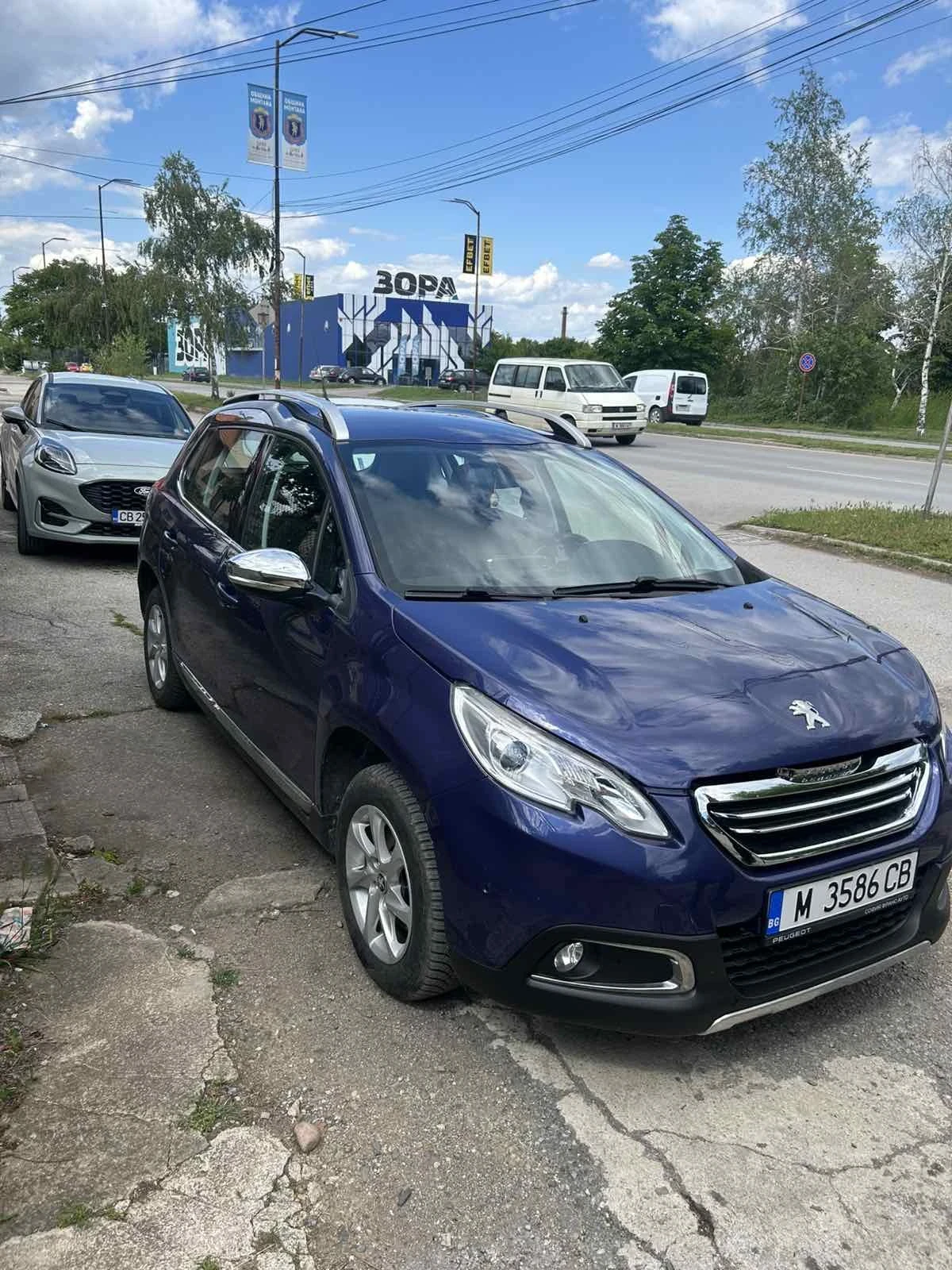 Peugeot 2008 1.2i - изображение 3