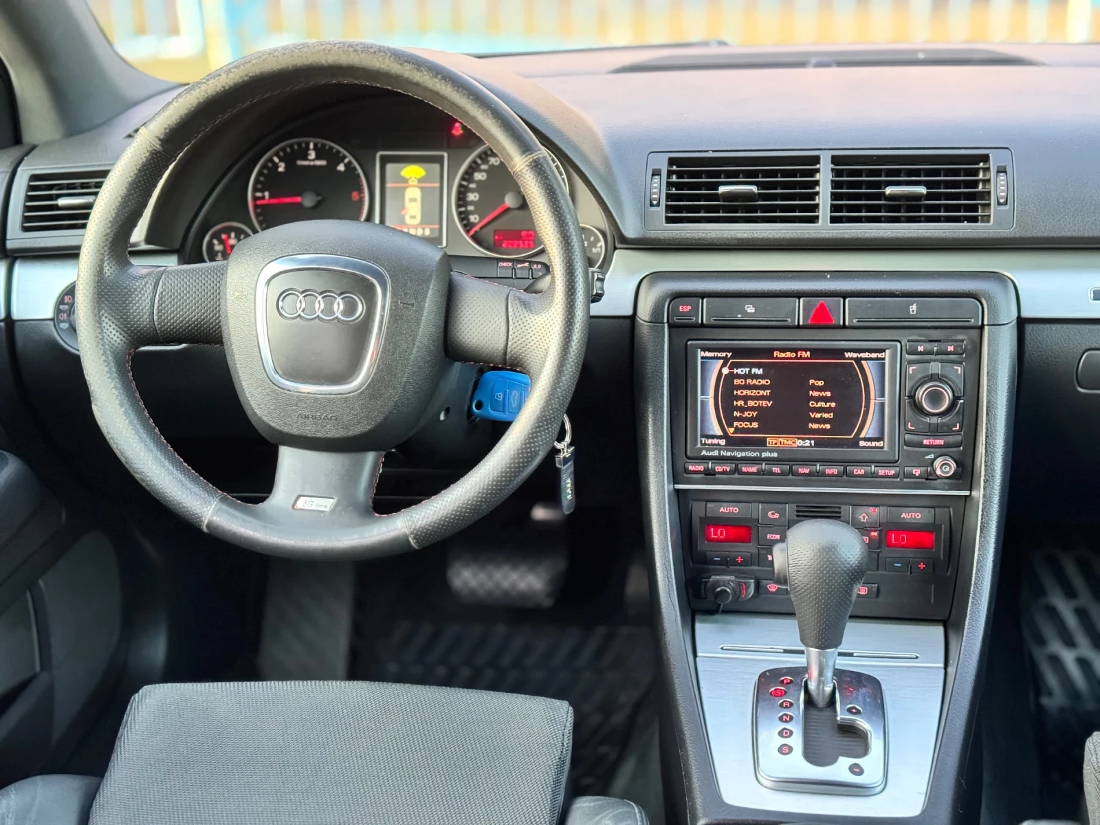 Audi A4 3.0TDi~204hp~S-LINE~QUATTRO~XENON | Mobile.bg   11