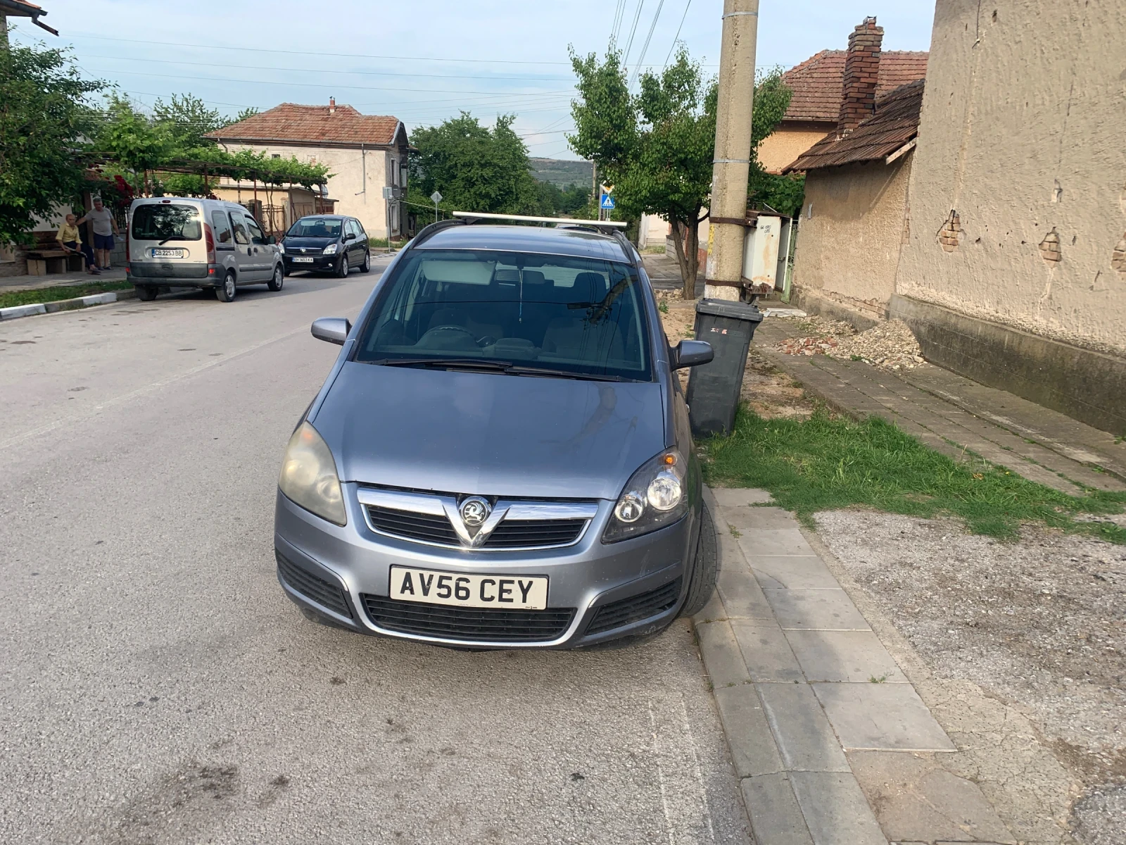 Opel Zafira B - изображение 3