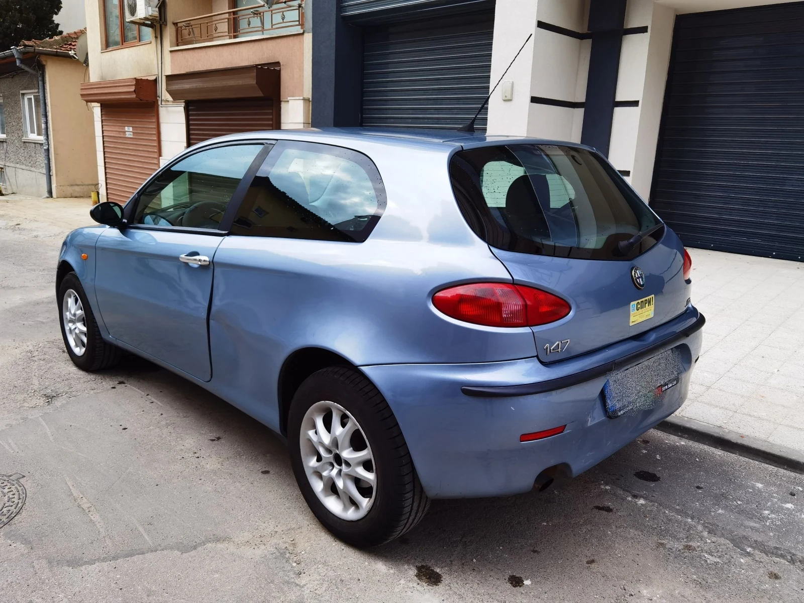 Alfa Romeo 147 1.9 JTD - изображение 4