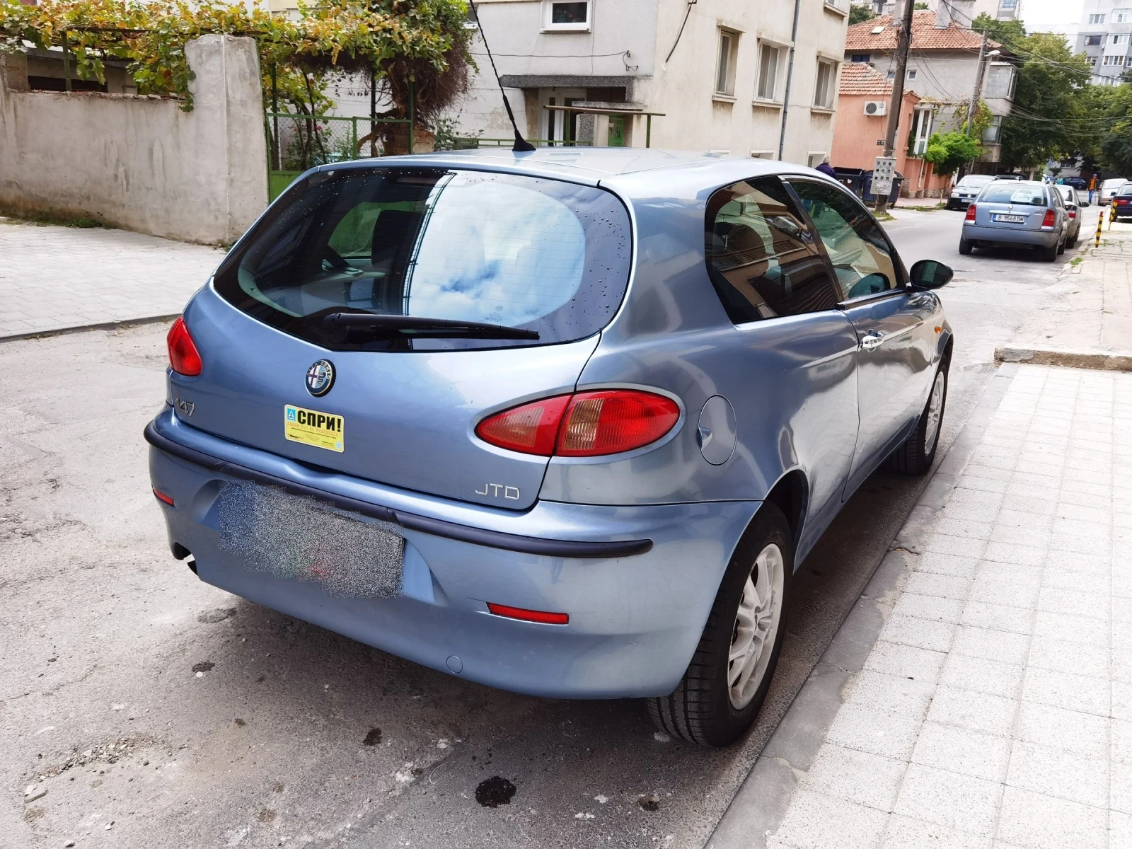 Alfa Romeo 147 1.9 JTD - изображение 3