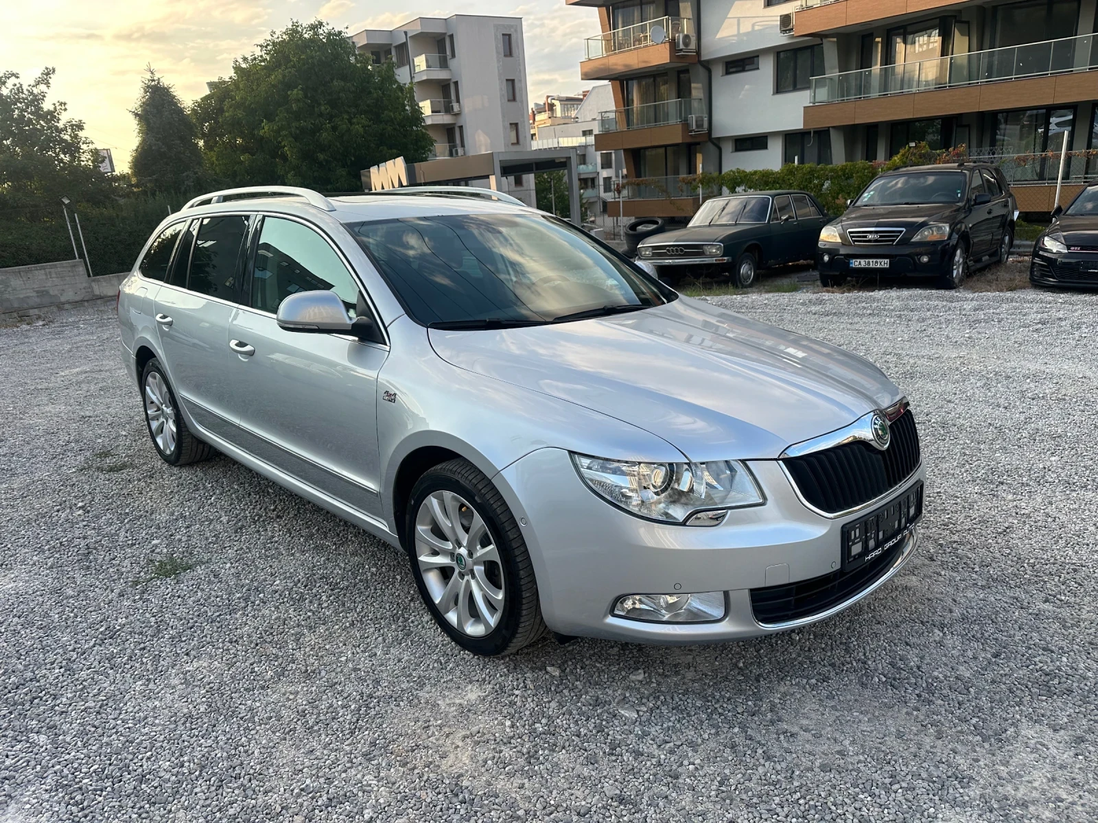 Skoda Superb АВТОМАТИК 4х4  - изображение 3