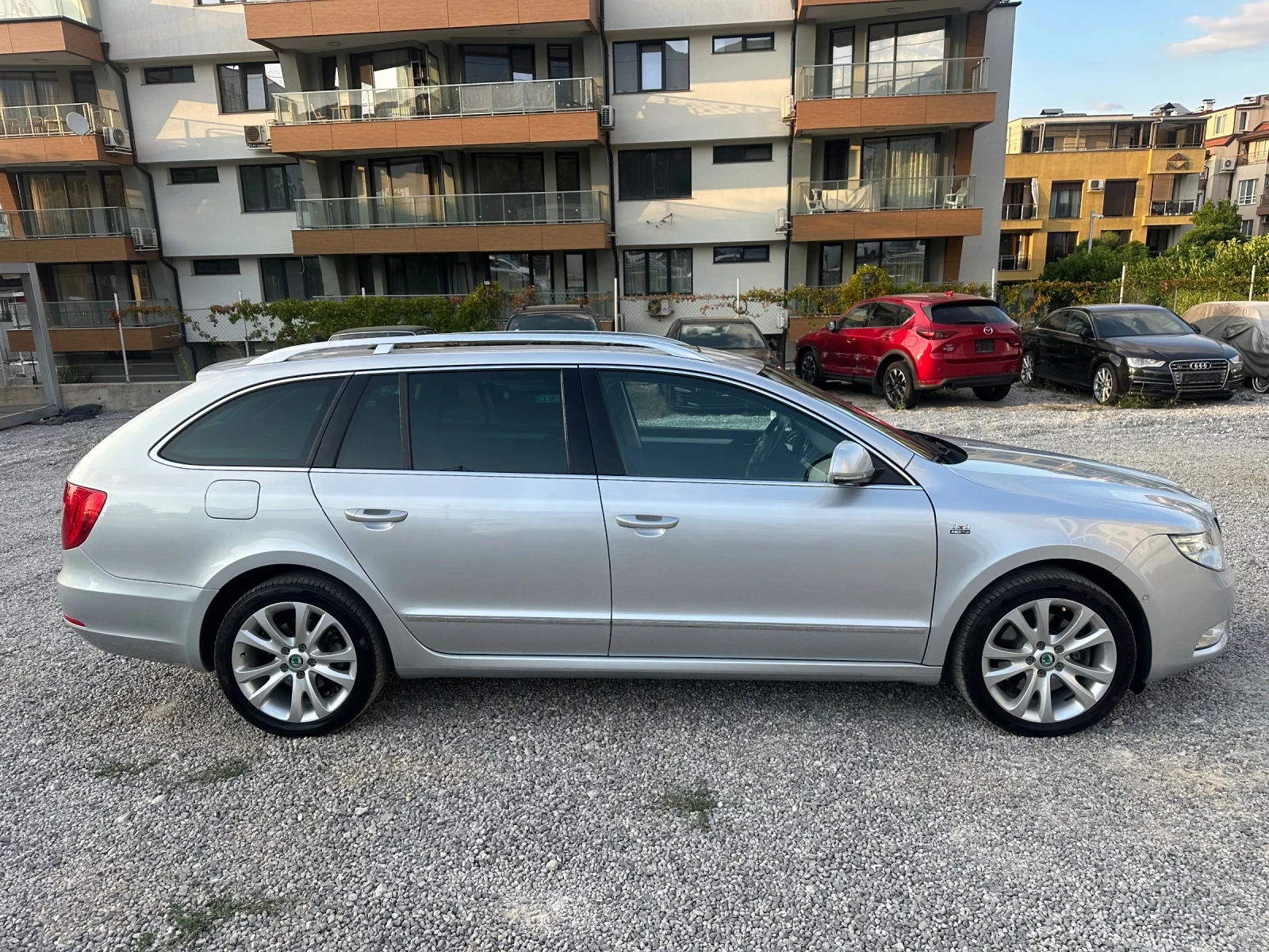 Skoda Superb АВТОМАТИК 4х4  - изображение 4