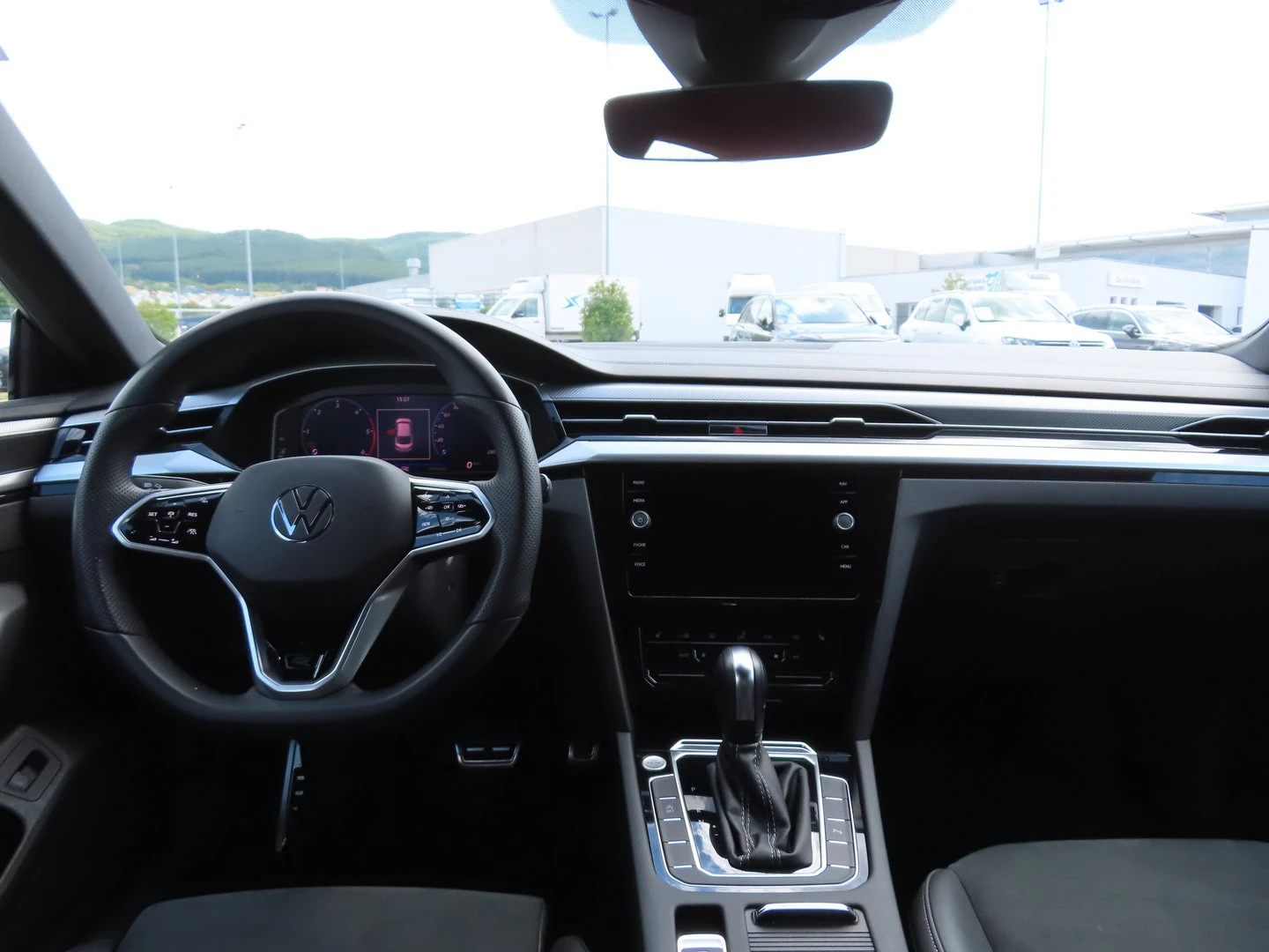 VW Arteon R-Line 2.0 TDI SCR 4MOTION DSG - изображение 5