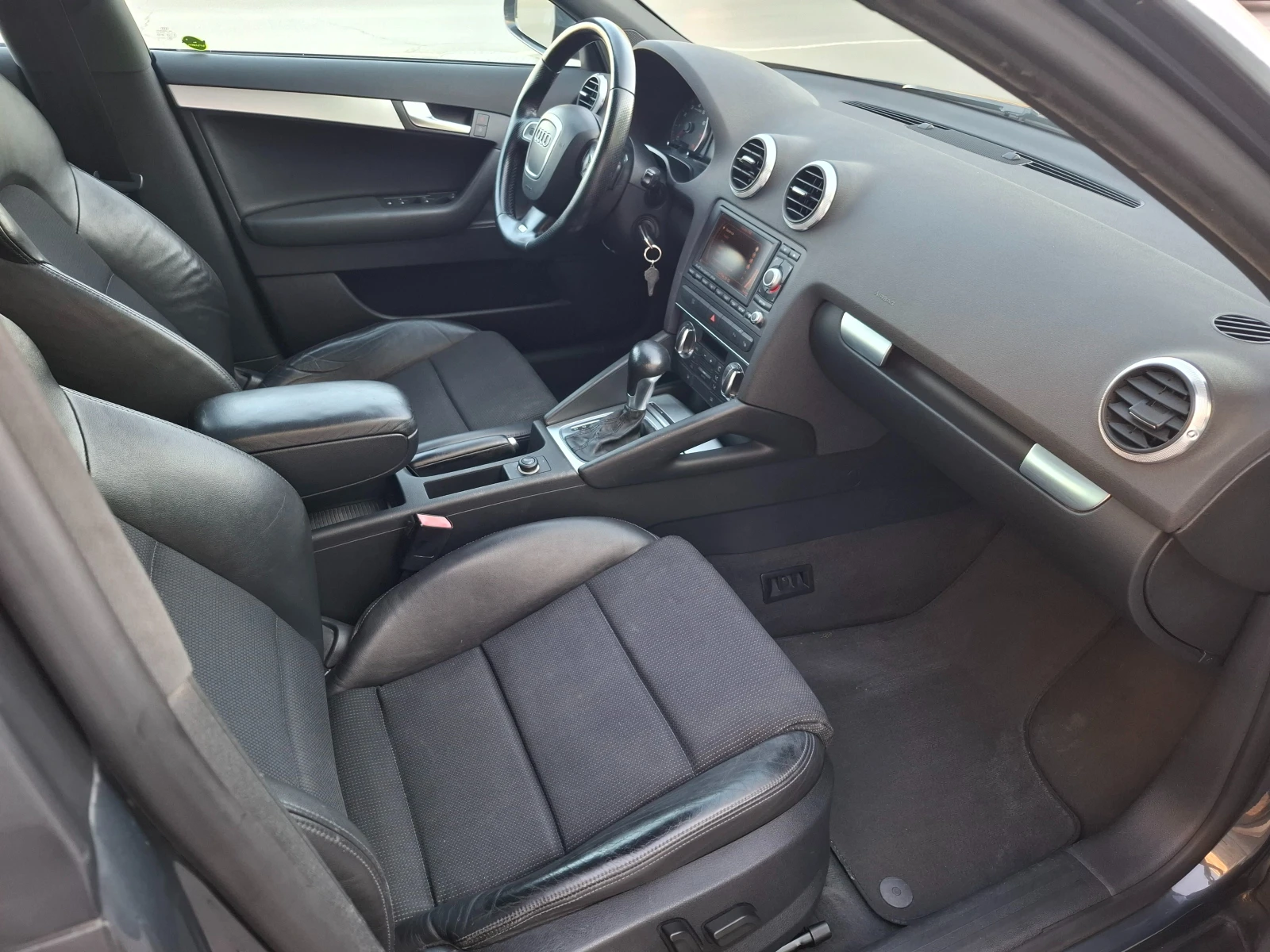 Audi A3 2.0tfsi 200к.с. ГАЗ / NAVI / PANORAMA  - изображение 8