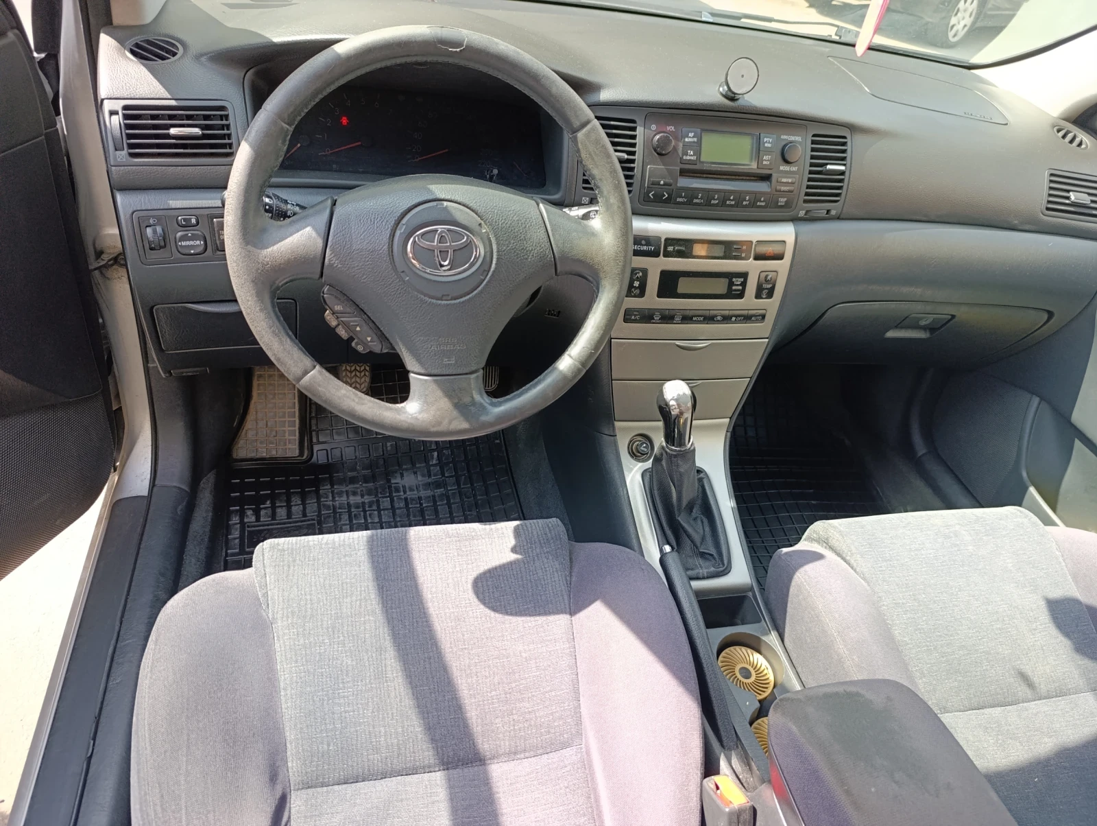 Toyota Corolla 1.6 VVTI GAZ - изображение 7