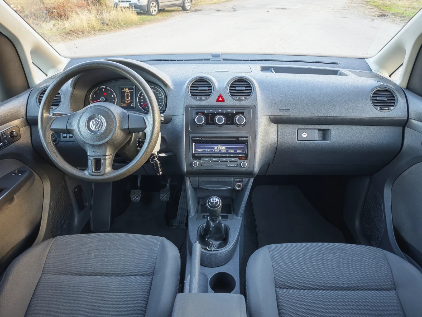 VW Caddy 2.0i-ECOFUEL - изображение 9