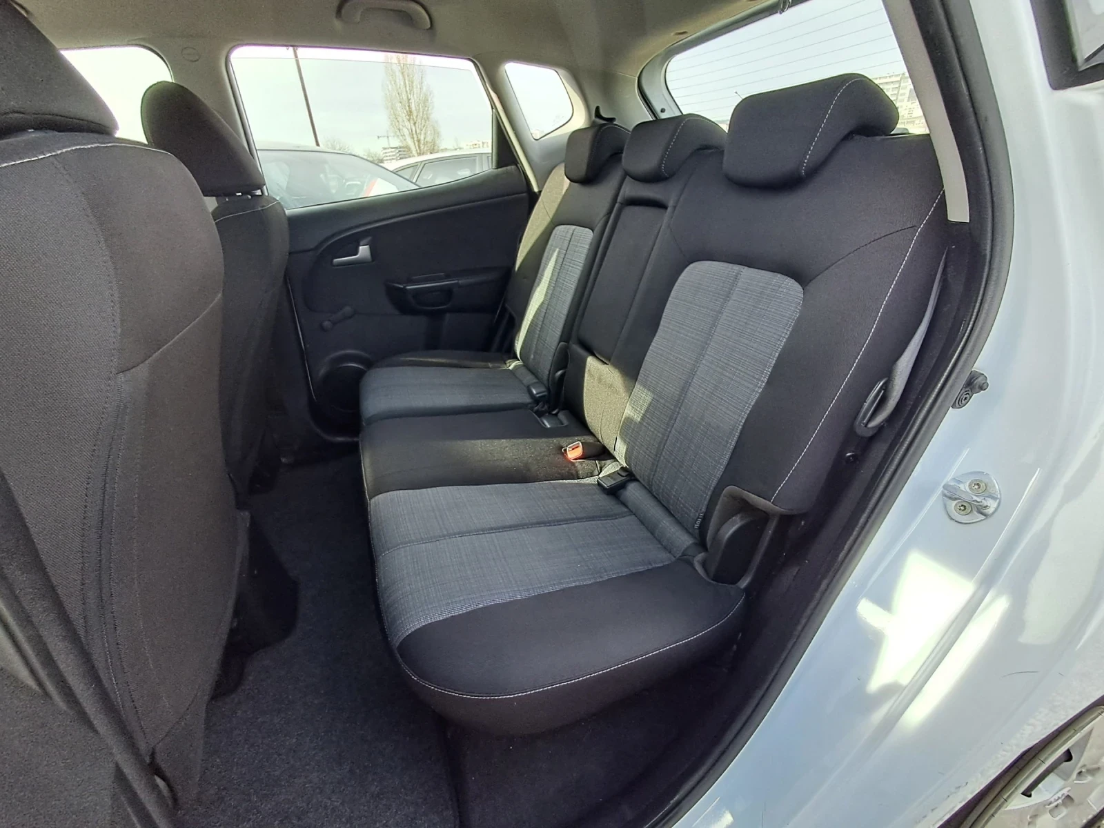 Kia Venga 1.4i ��� 98000�� ������ | Mobile.bg � ����������� 14