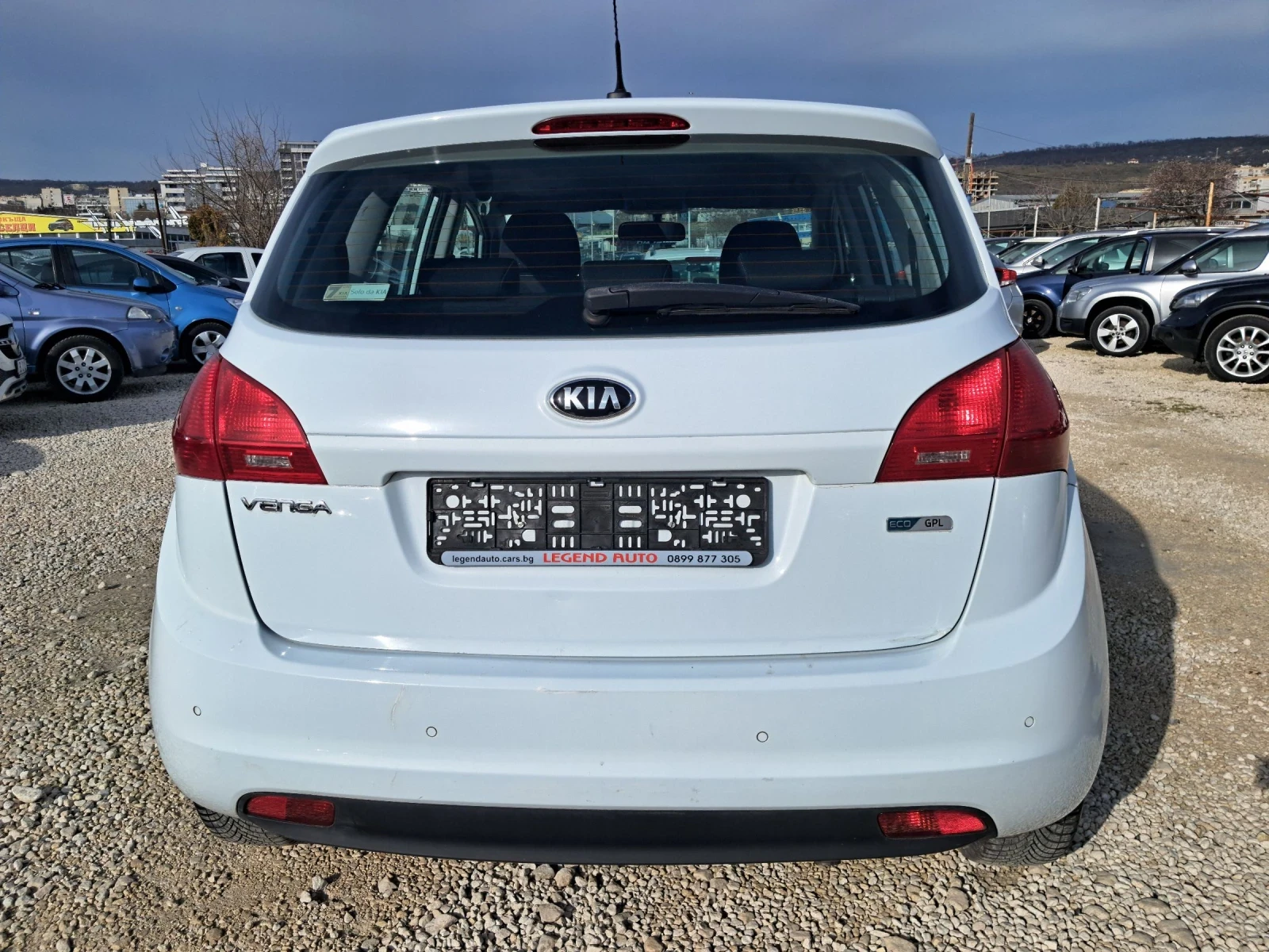 Kia Venga 1.4i Газ 98000км Италия - изображение 5