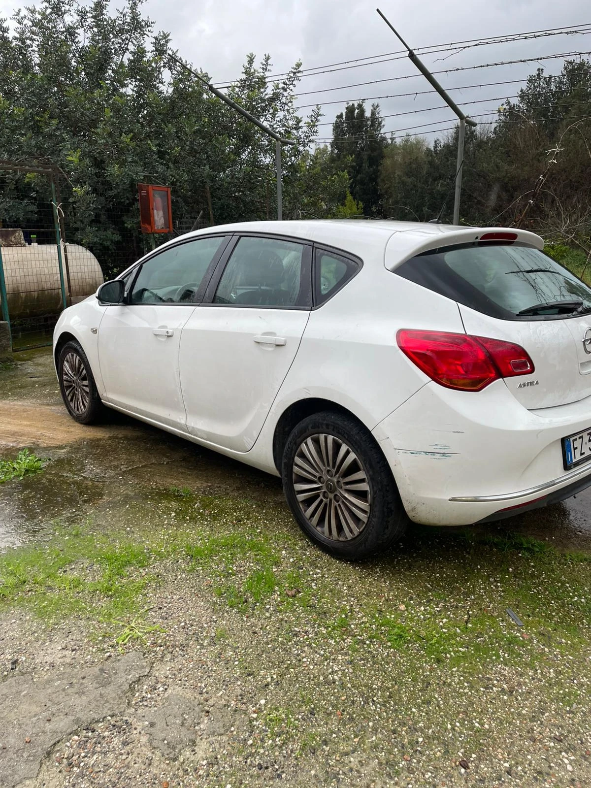Opel Astra 1.6CDTI NAVIкожа, снимка 4 - Автомобили и джипове - 53712270