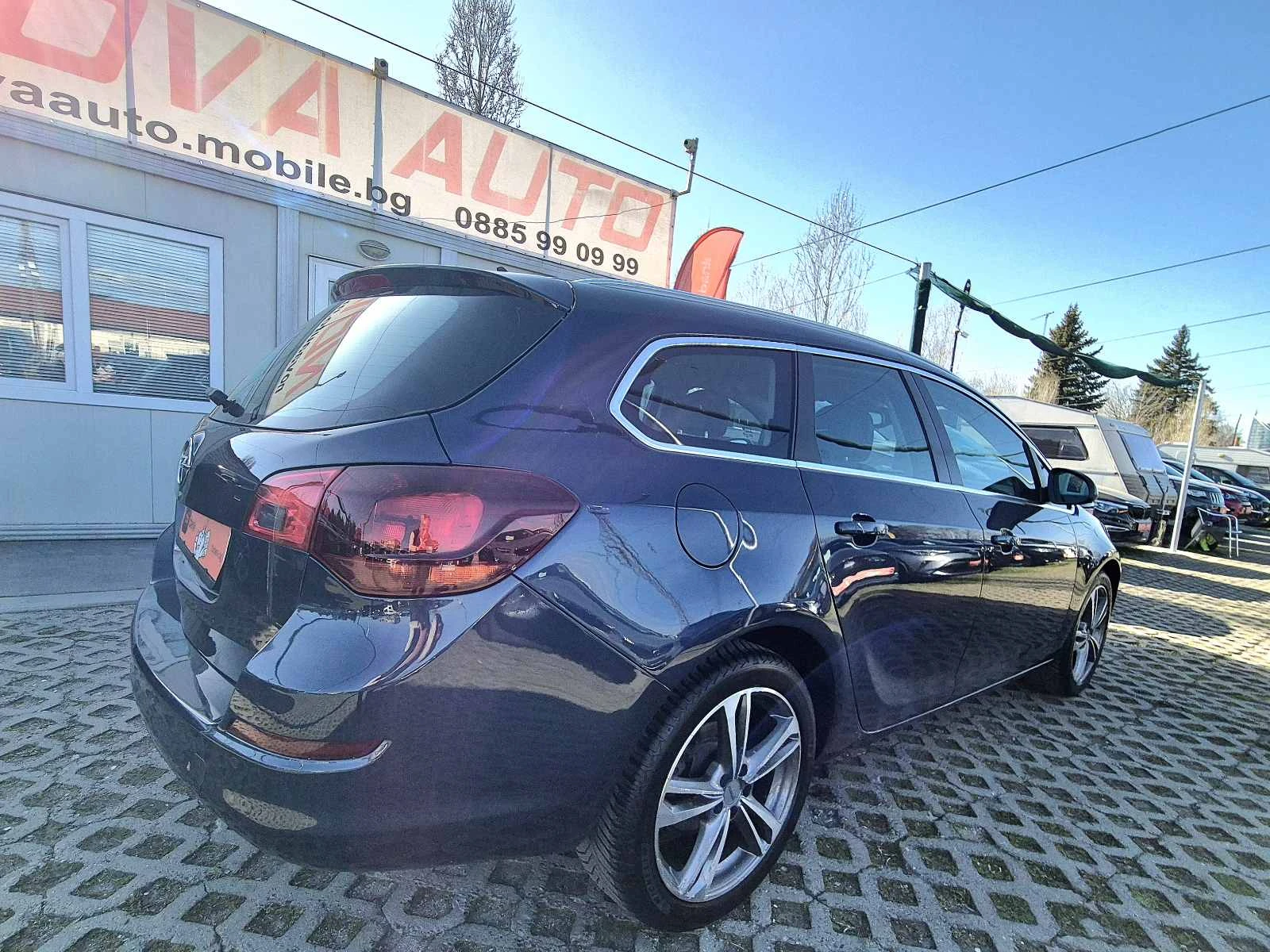 Opel Astra 1.4T-GPL-XENON-NAVI-FULL-COSMO, снимка 4 - Автомобили и джипове - 53829674