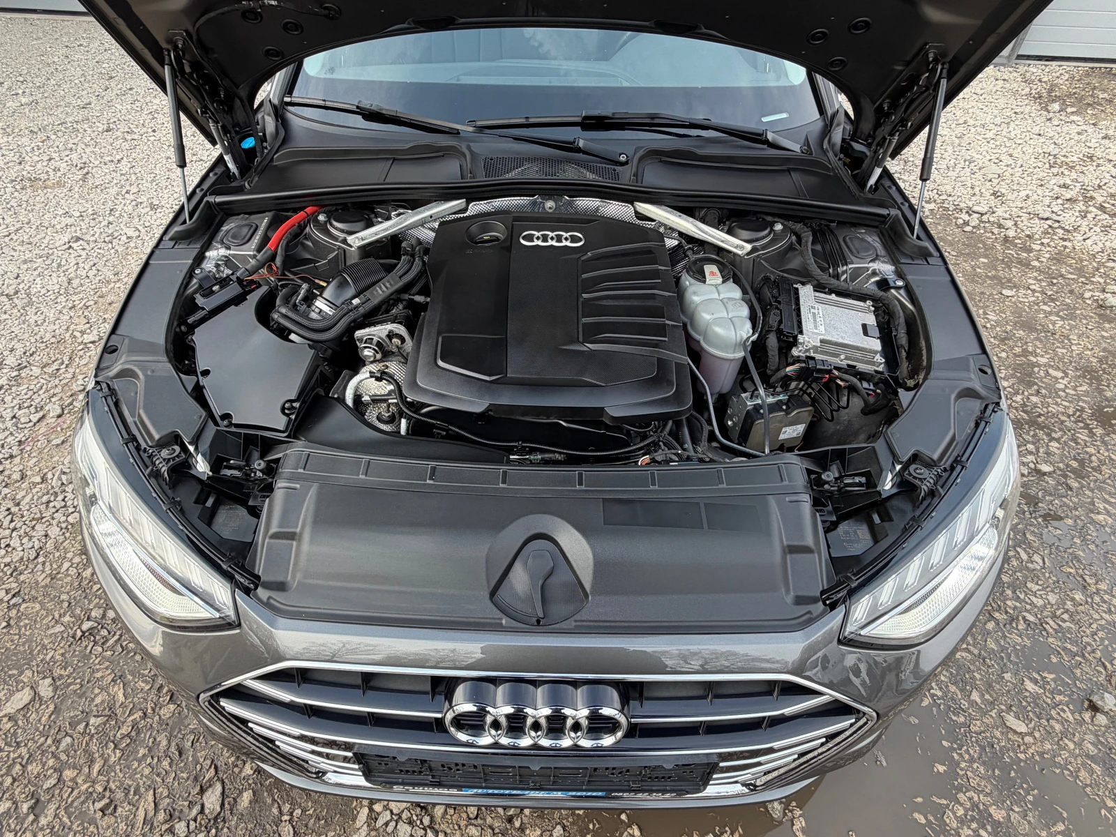 Audi A4 35TDI* LED* DIGITAL* FULL, снимка 15 - Автомобили и джипове - 53972541