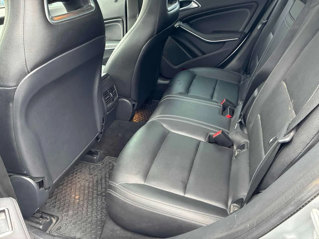 Mercedes-Benz CLA 250 | ПАМЕТ| ПОДГРЕВИ| CARFAX, снимка 12 - Автомобили и джипове - 54228661