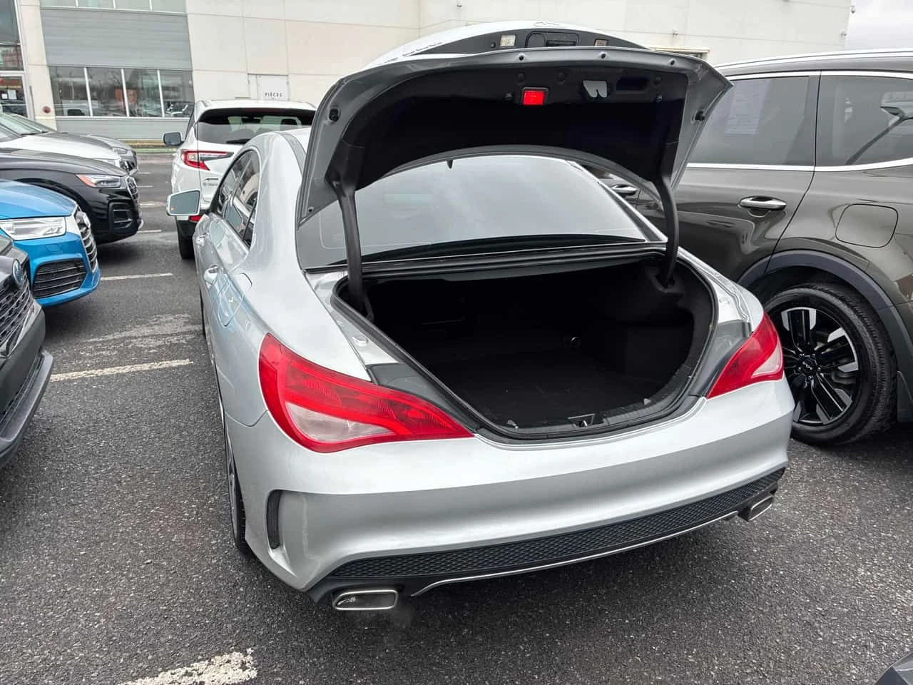 Mercedes-Benz CLA 250 | ПАМЕТ| ПОДГРЕВИ| CARFAX, снимка 5 - Автомобили и джипове - 54228661