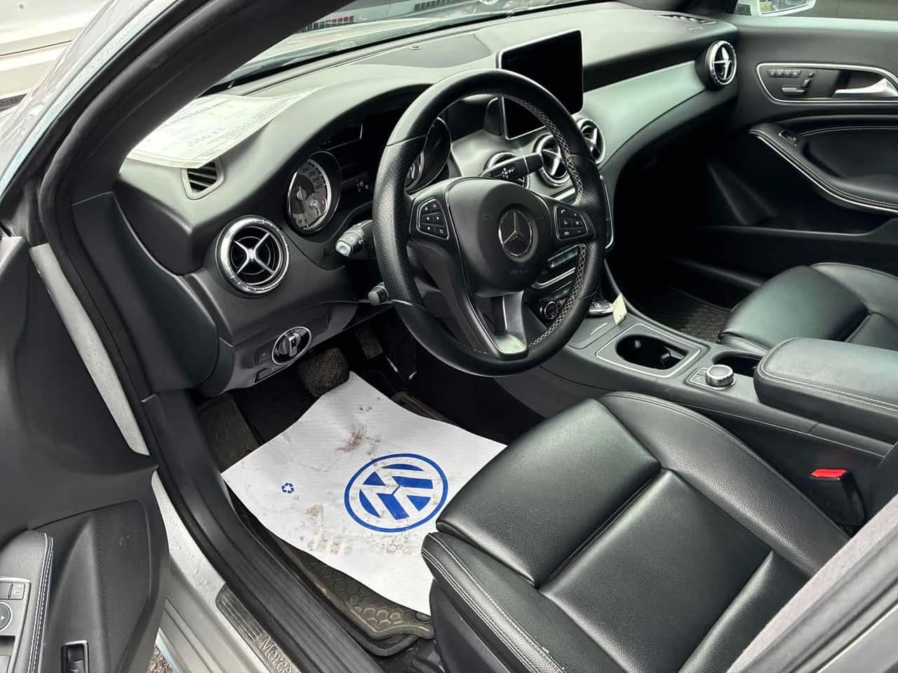 Mercedes-Benz CLA 250 | ПАМЕТ| ПОДГРЕВИ| CARFAX, снимка 8 - Автомобили и джипове - 54228661