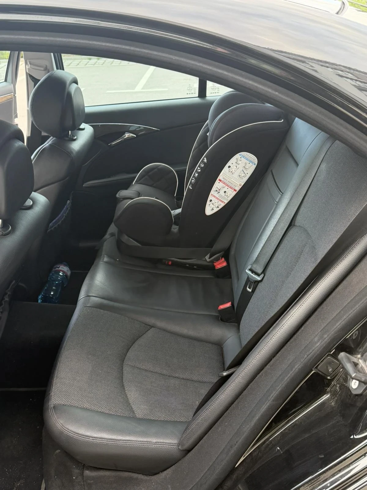 Mercedes-Benz E 280, снимка 11 - Автомобили и джипове - 54544031