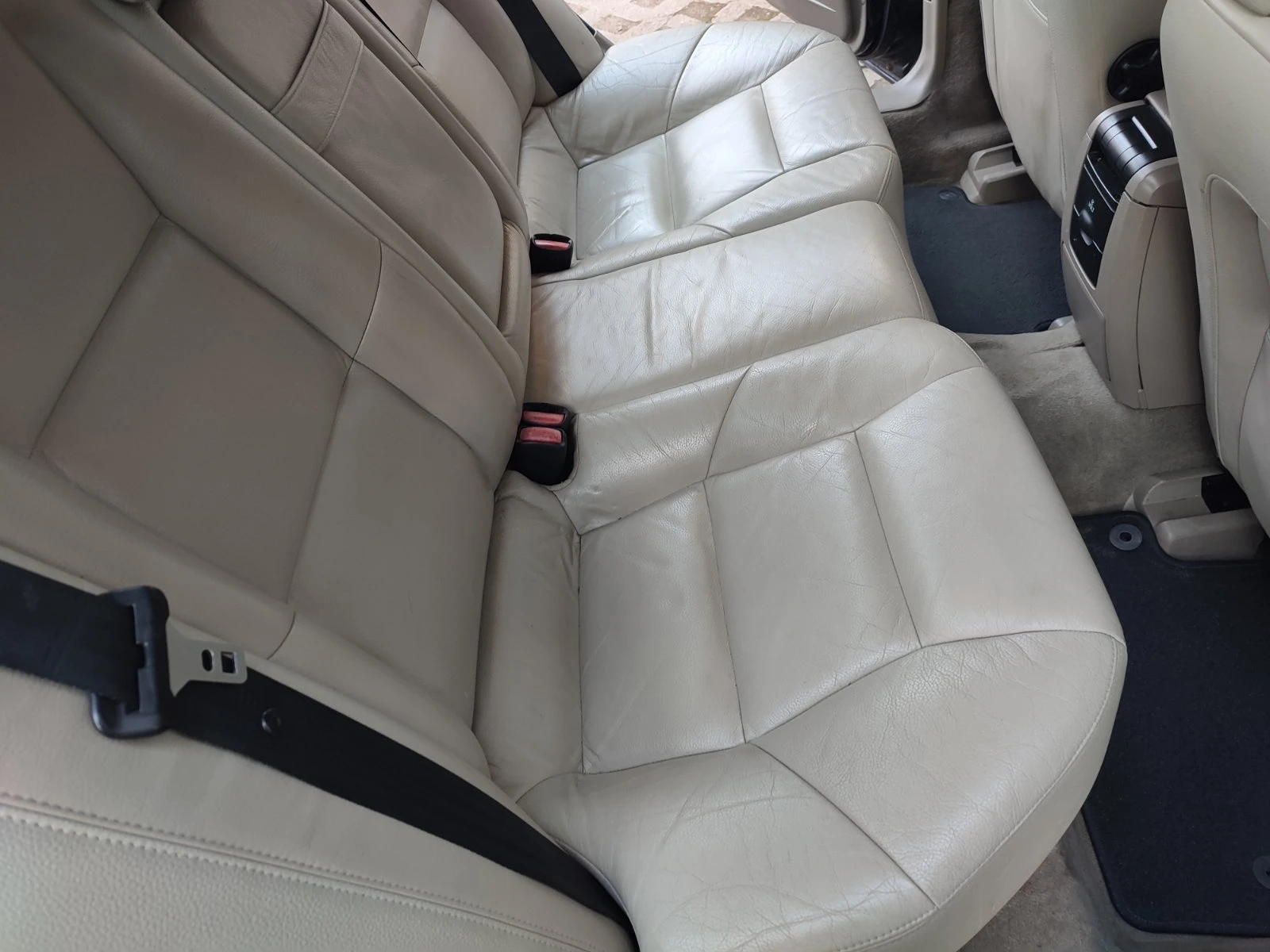 Volvo S60 2.4 D5, снимка 6 - Автомобили и джипове - 54544695