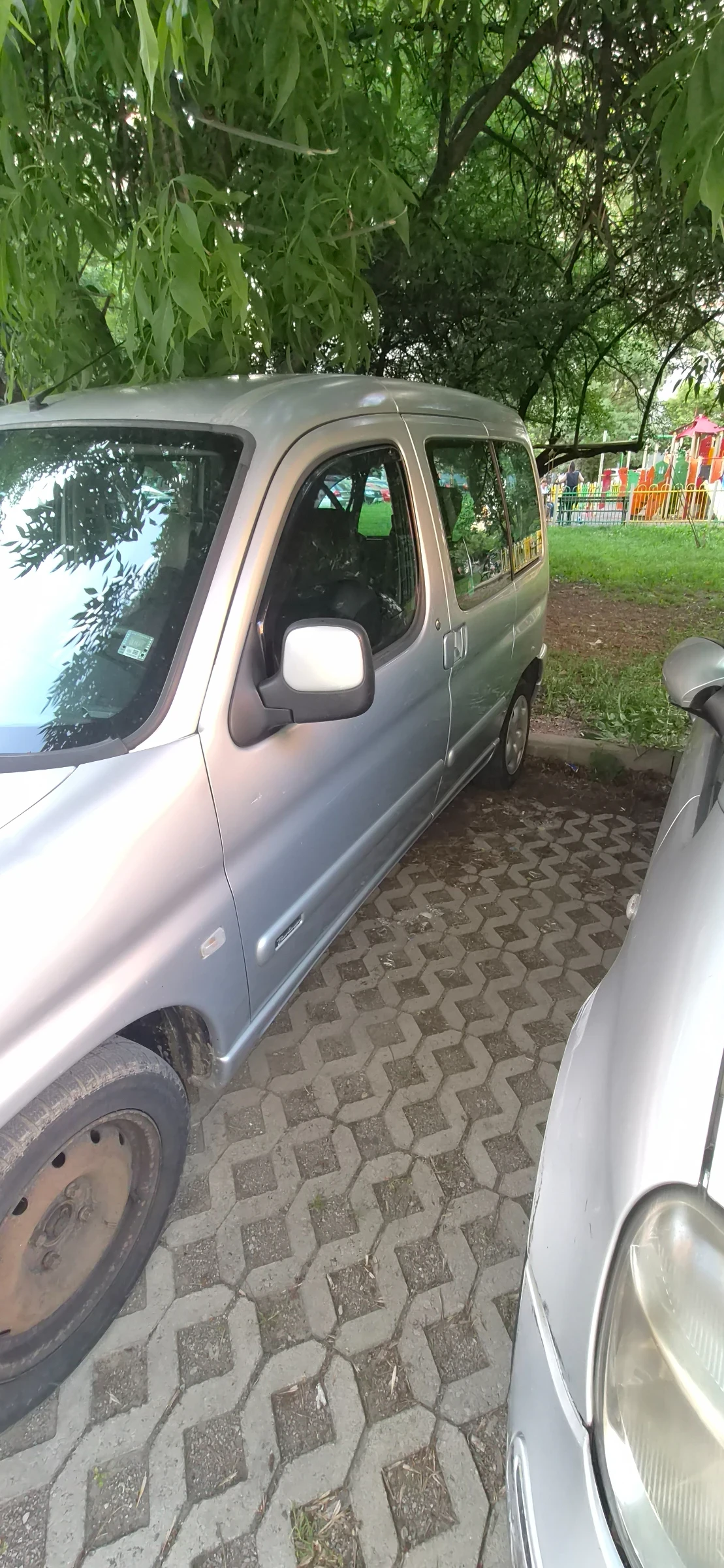 Citroen Berlingo, снимка 12 - Автомобили и джипове - 54700170