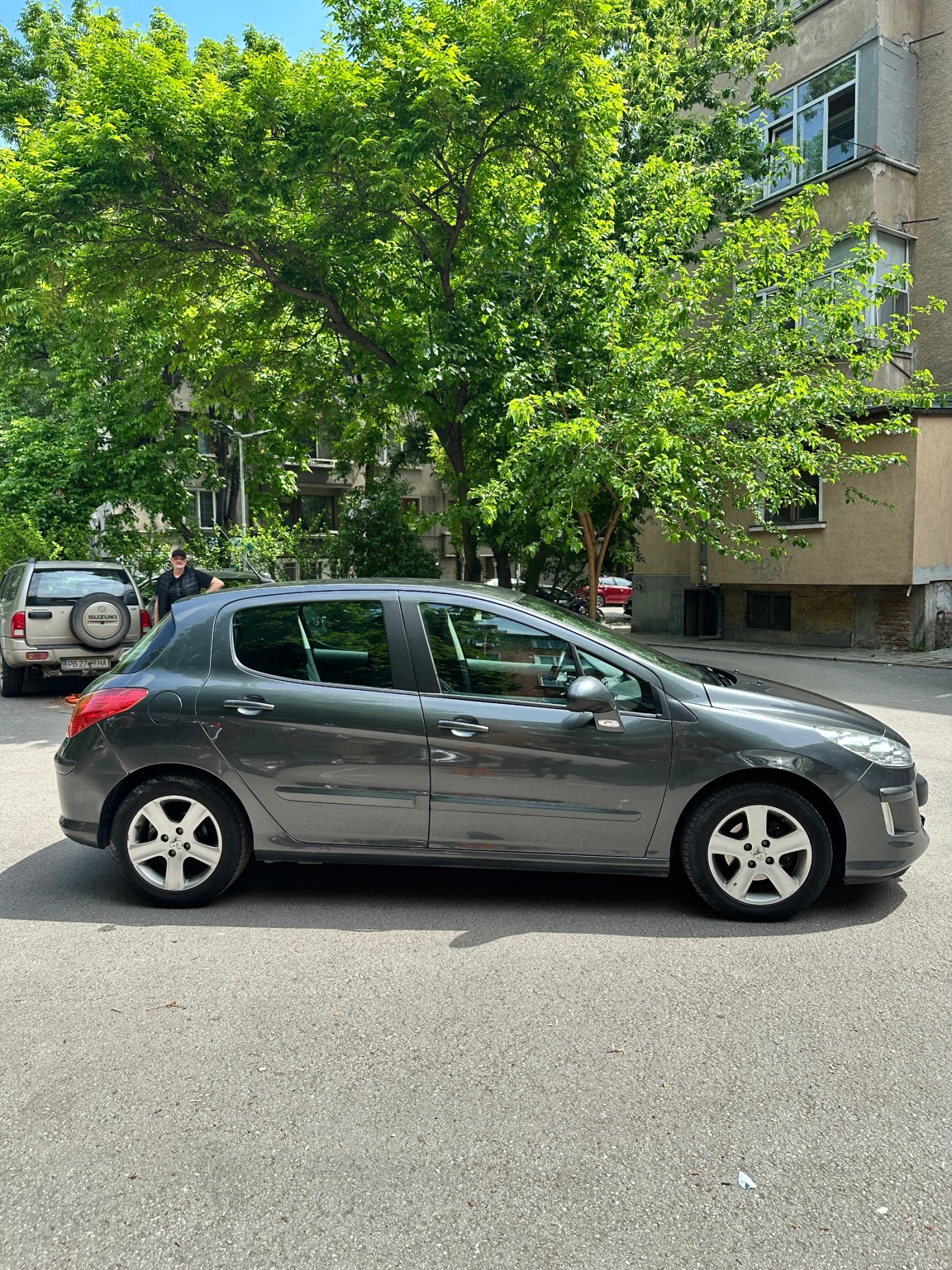 Peugeot 308 1.6 HDI, снимка 2 - Автомобили и джипове - 54724379